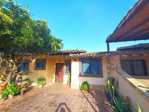 Casa En Venta Ubicada En El Pueblo De San Diego Carabobo Cod 24-19537 Eloisa Mejia