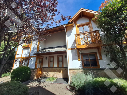 Venta Cabaña 3 Ambientes Con Piscina Y Sauna - Zona Centro- San Martin De Los Andes