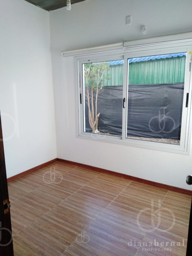 Imagen 14 de 20 de Punta Del Este, Apartamento En Pinares Con Estufa Y Parrillero Propio.- Ref: 54557