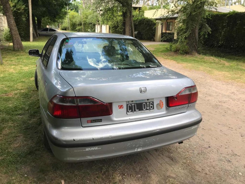 Honda Accord 1999 2.3 Ex At