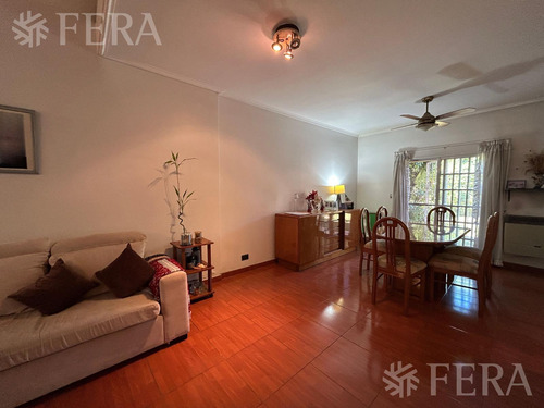 Venta De Casa 5 Ambientes Con Cochera En Don Bosco