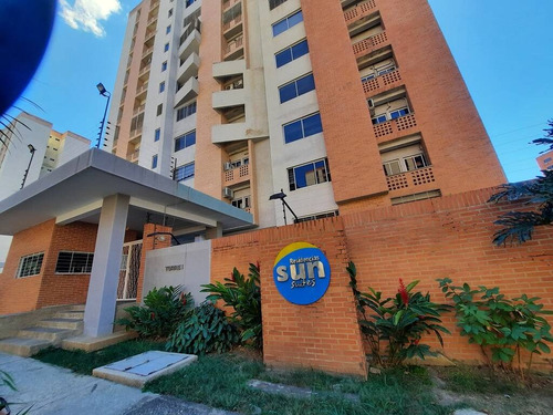 En Alquiler Apartamento Sun Suite Jardin Mañongo Naguanagua Ha