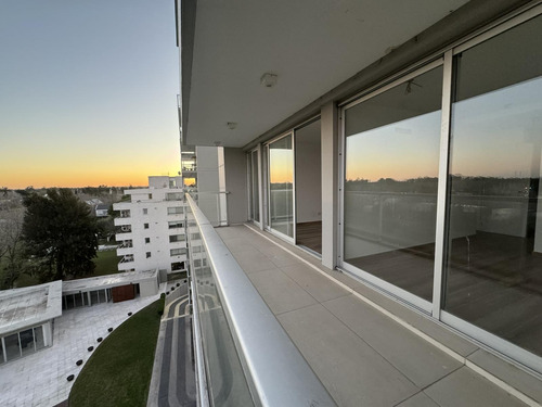 Departamento Premium A Estrenar En Fisherton View