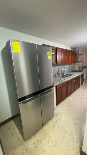 Casa Unifamiliar, De Dos Pisos, Muy Segura, Amplia Ymuy Bien Ubicada
