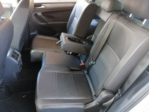 Imagen 8 de 13 de Volkswagen Tiguan 2020 Comfortline 3er Fila