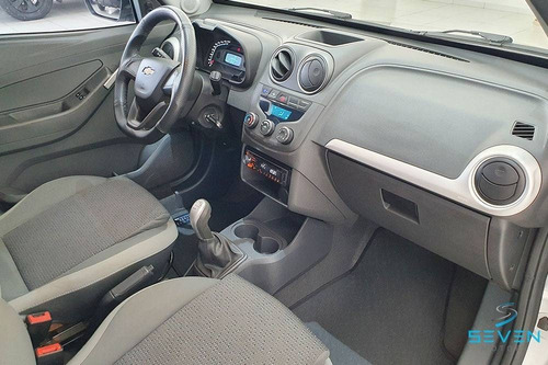 Imagem 9 de 15 de Chevrolet Montana 1.4 Mpfi Ls Cs 8v Flex 2p Manual