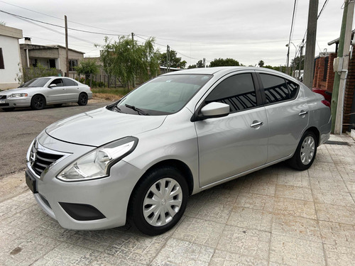 Nissan Versa 1.6 Advance Mt