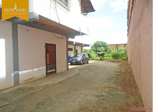 Imagen 2 de 12 de Ledezma Asesores Vende Edificio En Av. Nueva Granada, Ciudad Bolívar - Venezuela.