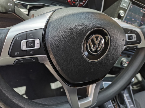 Imagen 4 de 14 de Volkswagen Jetta Comfortline 6776