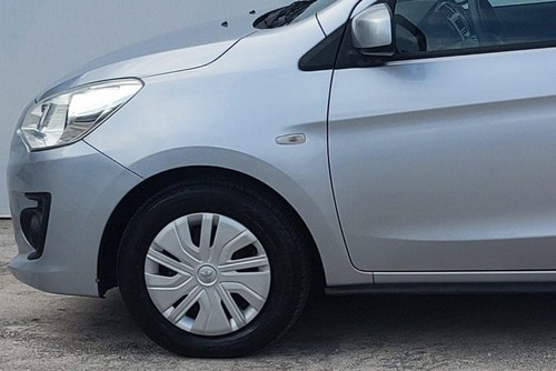 Imagen 14 de 14 de Mitsubishi Mirage Glx Cvt 4 Puertas