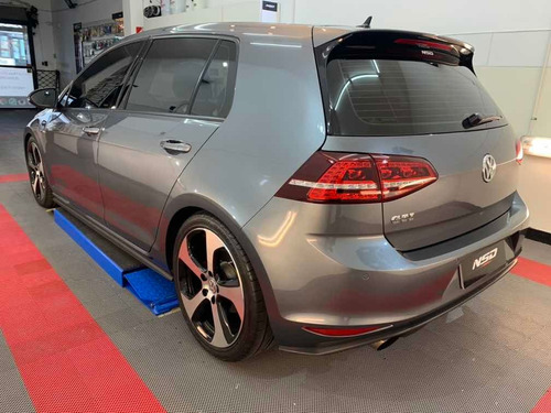 Volkswagen Golf 2016 2.0 Gti Tsi App Connect