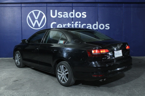 Volkswagen Jetta 2.5 Trendline Tiptronic At