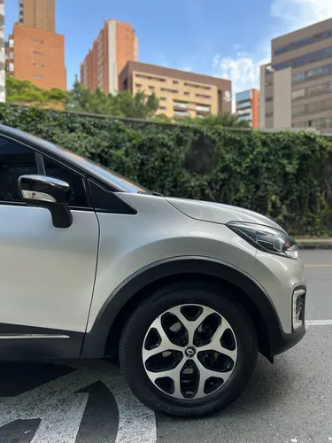 Renault Captur 2.0 Intens Automática