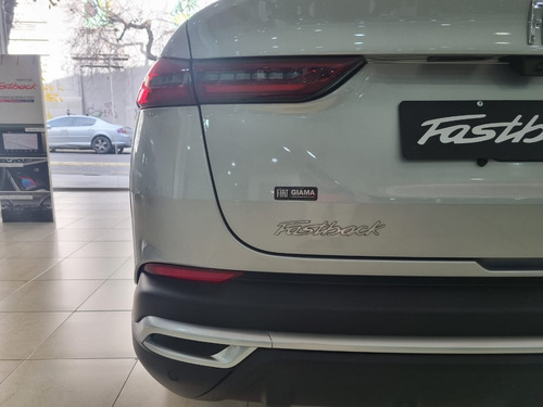 Fiat FASTBACK 1.3 T270 At6