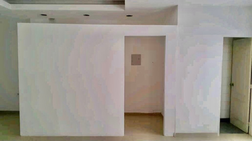 Imagen 6 de 10 de En Venta Local En Santa Irene