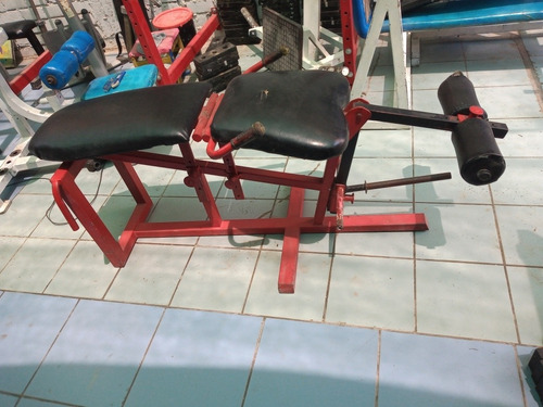 Imagen 1 de 2 de Banco Para Piernas 2 En 1 (cuádriceps Y Femoral)