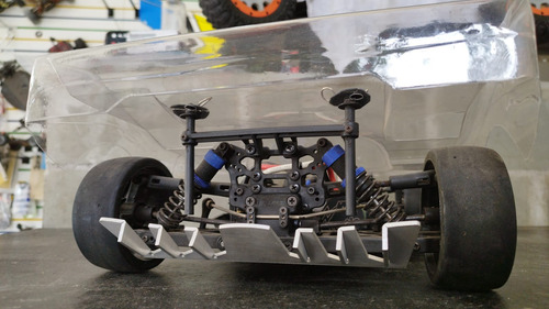 Automodelo Inferno Gt2 Ve 1/8 Castle Creations 2200kv 6s (Usado)