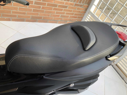 Imagen 5 de 7 de Kymco 300 Cc