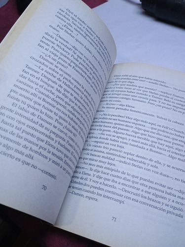 Furia, Crónicas Vampíricas 3, L. J. Smith, Edit. Destino (Usado)