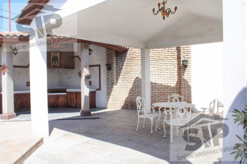 Hermosa Residencia En Venta Estilo Mediterraneo - Zona Norte - Saltillo, Coah.