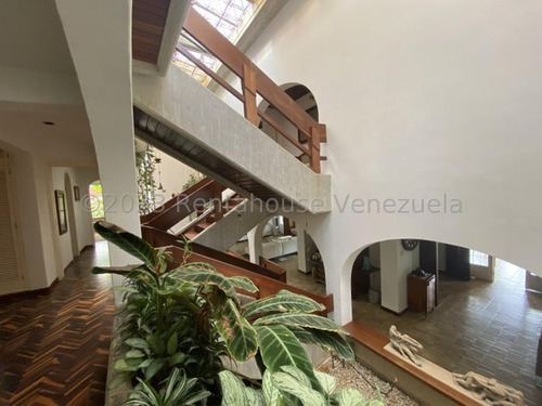 Se Vende Casa En La Lagunita Country Club Mls #24-1847
