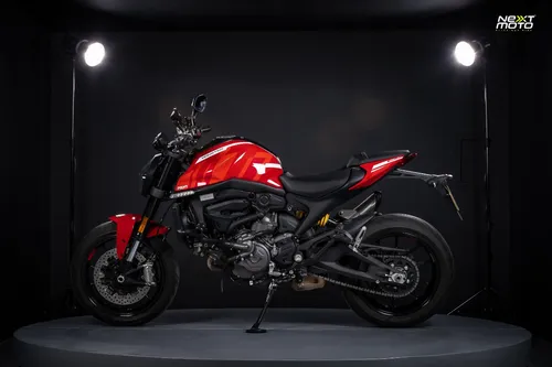 Ducati Monster 937