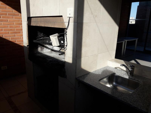 2 Amb. Al Frente. Cochera. Dorm. Suite, Balcón Aterrazado. Amenities