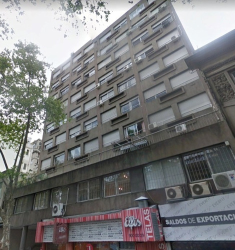 Imagen 1 de 9 de A 1 Cuadra De Plaza Independencia, 1 Dormitorio