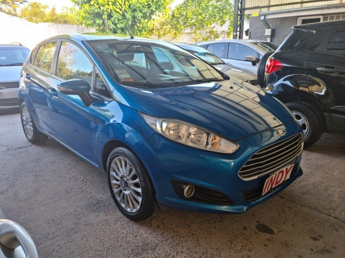 Imagen 8 de 12 de Ford Fiesta Kinetic Design 2014 1.6 Se 120cv 44520482