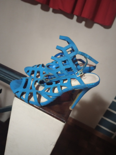 Zapatos Zara Dama Y Anne Michelle Precio Por Ambos Talle 38 (Usado)