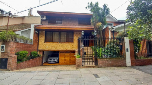 Casa En Acassuso, Belisario Roldan 100