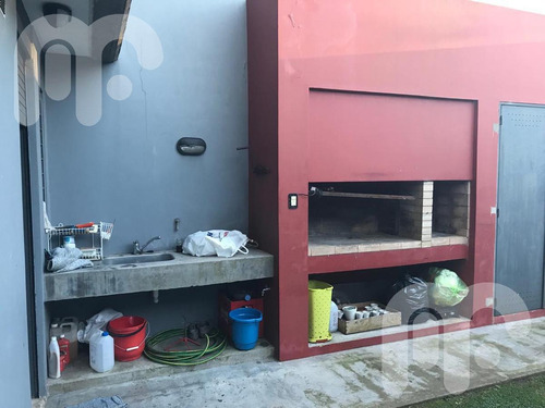 Imagen 9 de 21 de Venta Departamento - La Plata