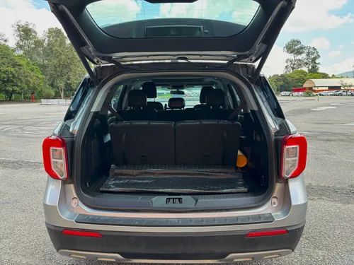 Ford Explorer 2.3 XLT 4X4