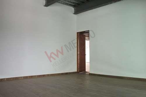 Imagen 7 de 11 de Oficina En Plaza Muran, Frente A Plaza San Luis 6to Piso $27,500.00