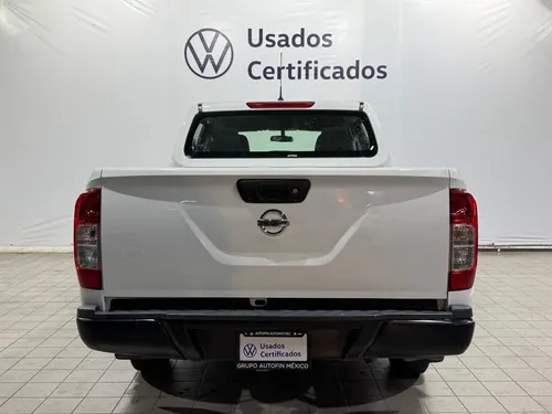 Nissan NP300 2.5 SE Paq Seguridad Mt