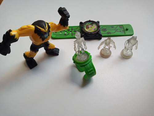 Lote Ben 10 Reloj X 2 Y Muñeco Shocksquatch