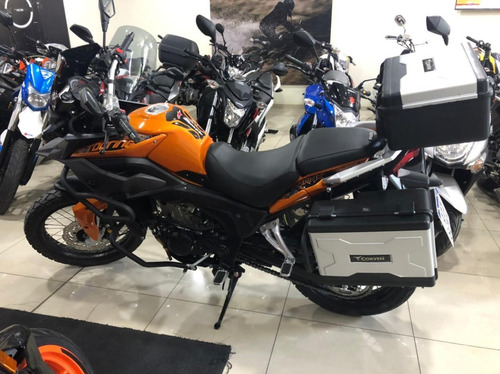 Corven Touring 250 2019 - 6080 Km Um