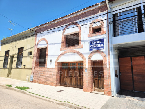 Casa En Barrio El Tambor (a 200mts De La Laguna)