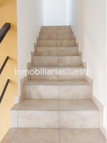 Imagen 11 de 17 de 134 E/ 70 Y 71 La Plata - Dúplex En Venta