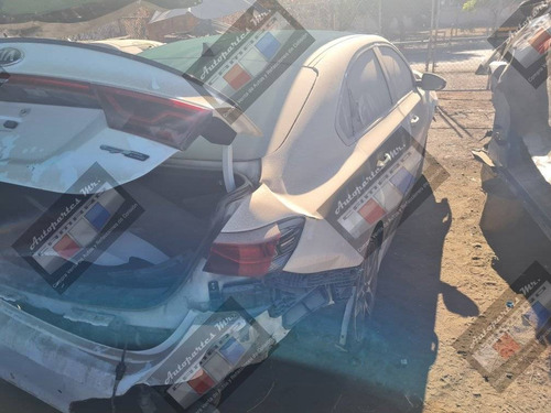 Kia Forte Gt Por Partes Piezas Desarme