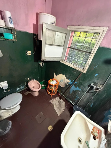 Se Venden 2 Casas En Lezica Mismo Padrón