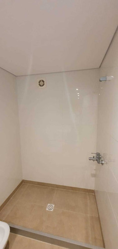 Imagen 6 de 8 de -monoambiente A Estrenar Con Patio, Pocitos.