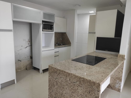 Imagen 1 de 4 de Apartamento En Venta - Arivana - Resd Kamila Suite
