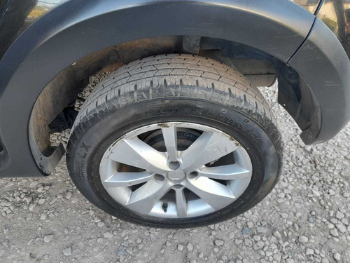Imagen 13 de 13 de Renault Sandero Stepway 1.6 Confort L/11 2012