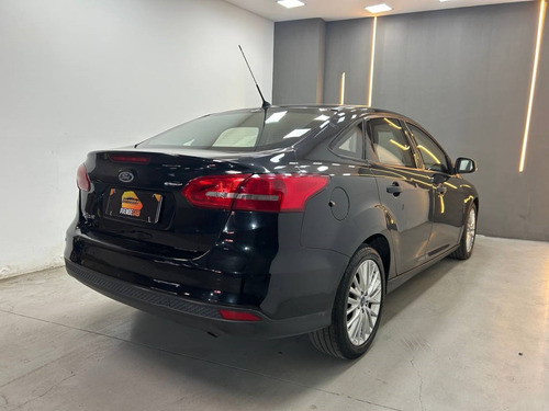Ford Focus 2.0 SE PLUS 16V FLEX 4P POWERSHIFT