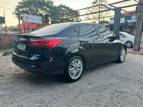 Ford Focus Sedan 2.0 16V 4P FLEX SE POWERSHIFT AUTOMÁTICO