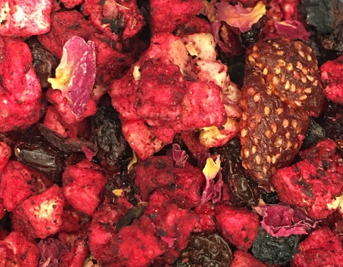 Imagen 2 de 5 de Tisana Mezcla Fresa, Arándano, Pétalos De Rosa, 250g. Mingos