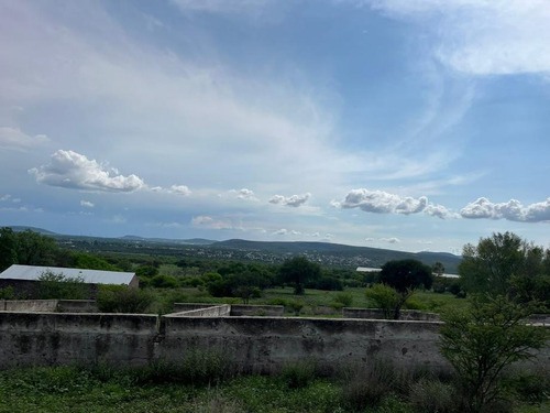 Terreno En Venta En Colonia Ajuchitlán, Colón, Querétaro