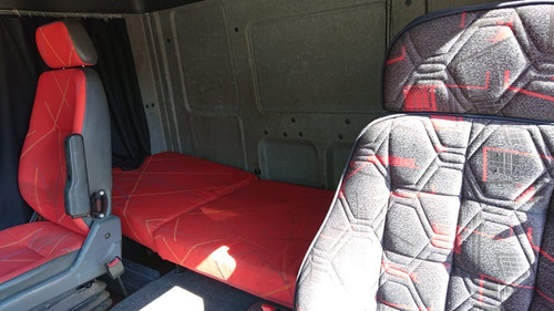 Iveco Stralis Hr 420 - Año 2007