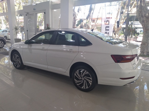 Vw Volkswagen Vento 250 Tsi 1.4 150cv Caja Aut